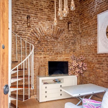 Santa Clara Chic Apartment セビリア エクステリア 写真
