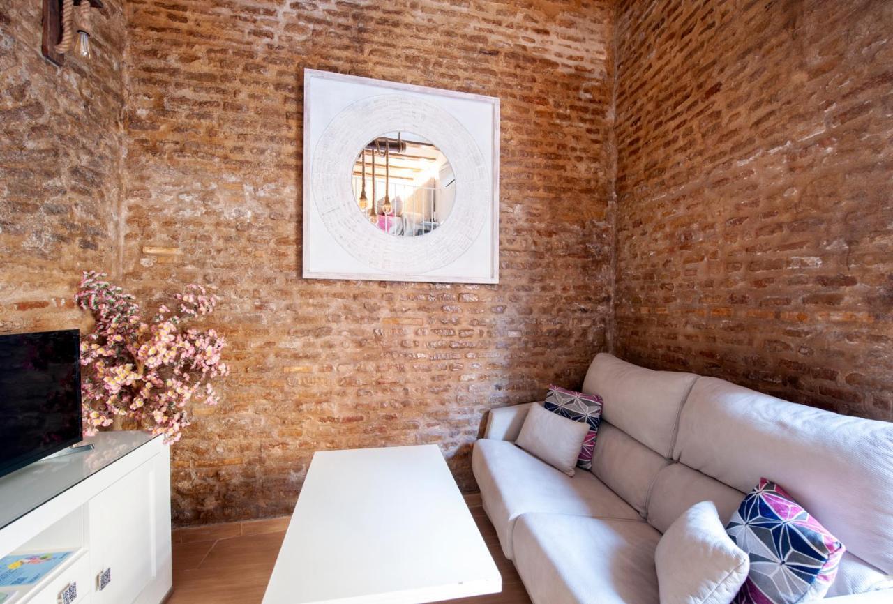 Santa Clara Chic Apartment セビリア エクステリア 写真