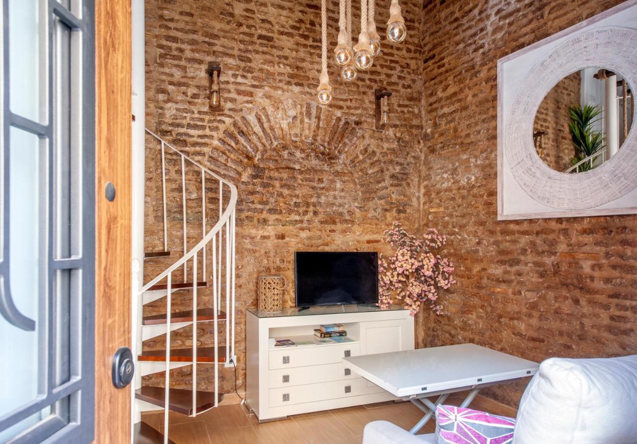 Santa Clara Chic Apartment セビリア エクステリア 写真