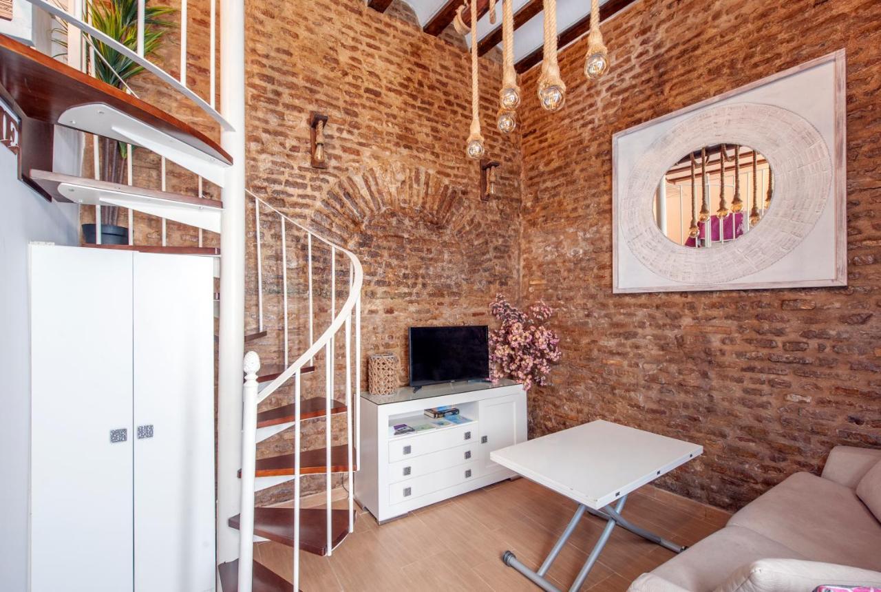 Santa Clara Chic Apartment セビリア エクステリア 写真