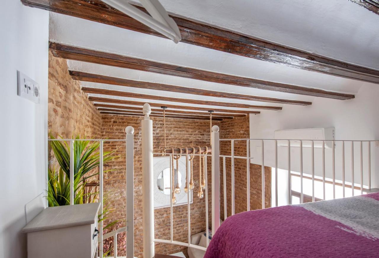 Santa Clara Chic Apartment セビリア エクステリア 写真