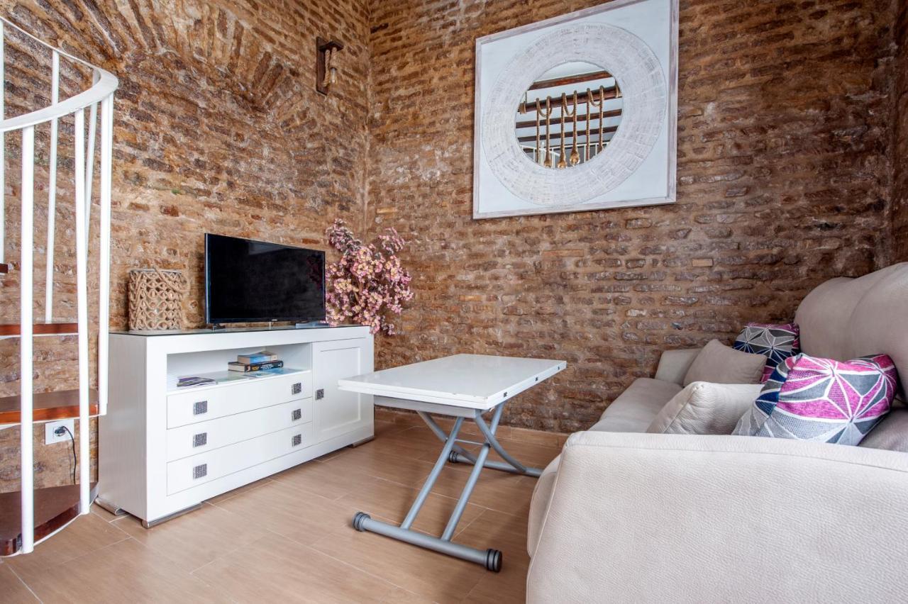 Santa Clara Chic Apartment セビリア エクステリア 写真